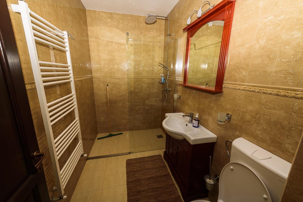 Hotel Casa Andrei Orşova Esterno foto