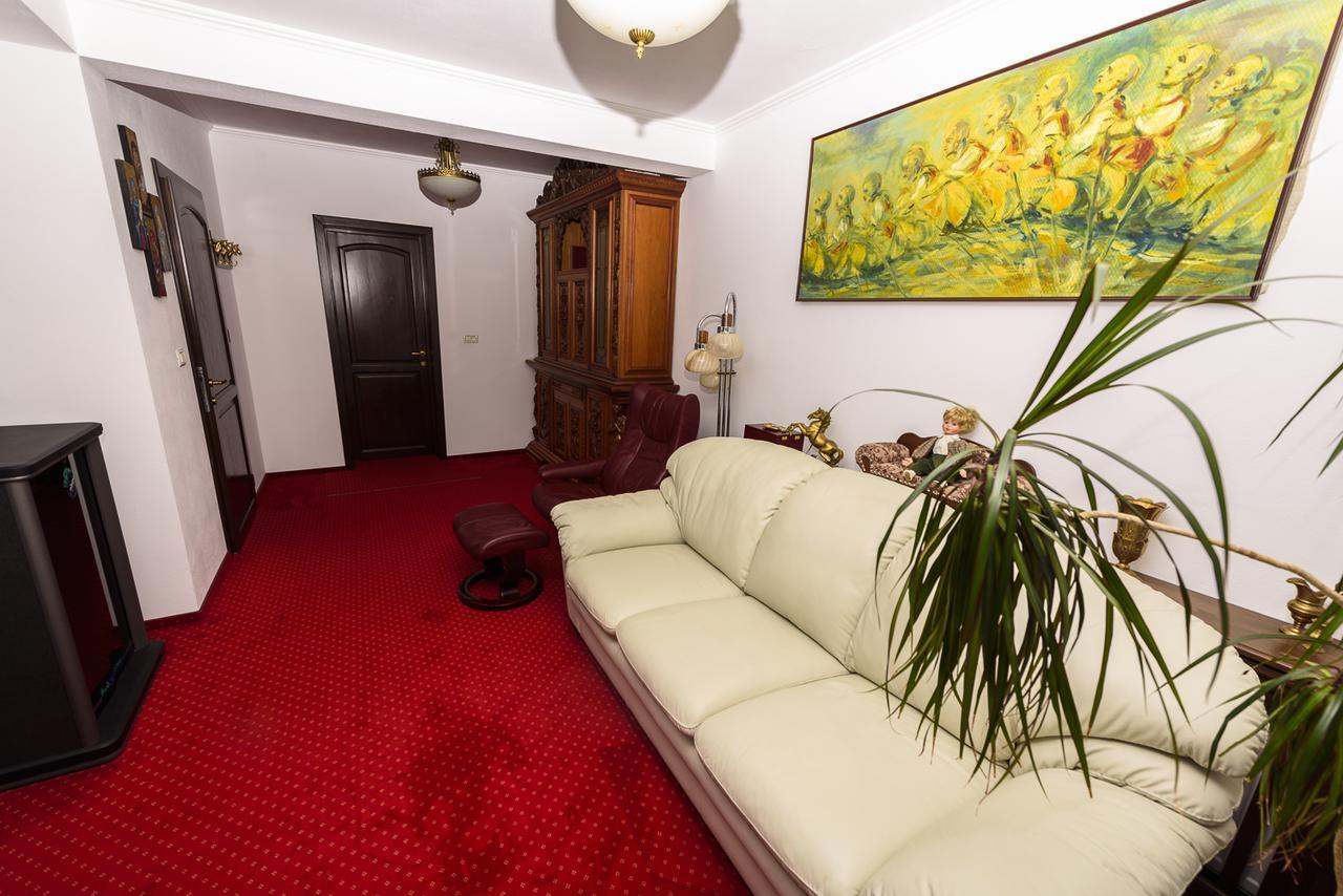 Hotel Casa Andrei Orşova Esterno foto