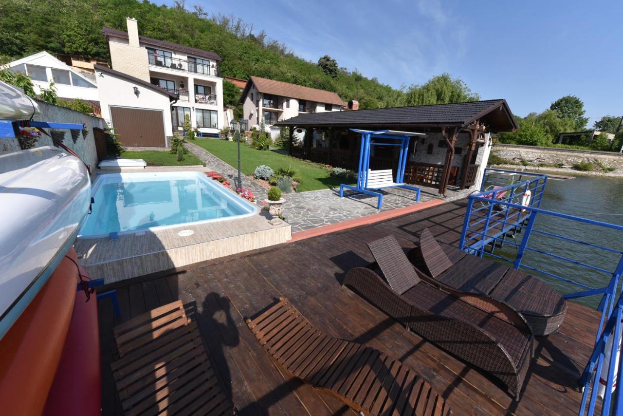 Hotel Casa Andrei Orşova Esterno foto